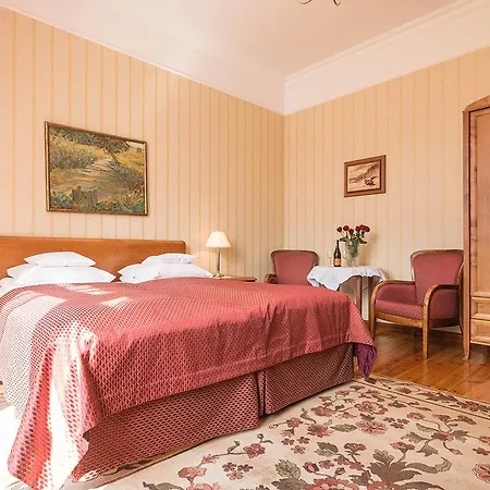 Hotel Romantica 3*