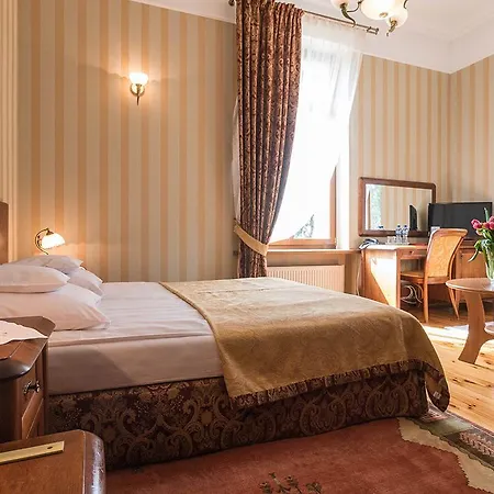 호텔 Romantica 스클라르스카포렘바